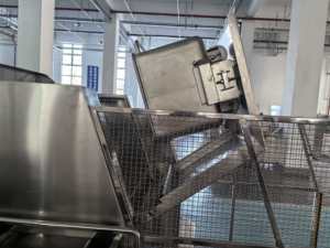 Laveuse industrielle automatique <span class=keywords><strong>pour</strong></span> chariots et buggies <span class=keywords><strong>à</strong></span> viande, équipement de nettoyage en acier inoxydable - Product Image 6