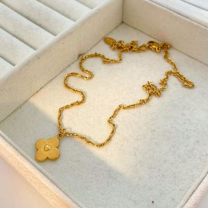 Fine Necklaces Cross Border Multi Seamless Reliable Logistics Partner Wax Setting Bangle Lustrous Metal Shine - Product Image 3