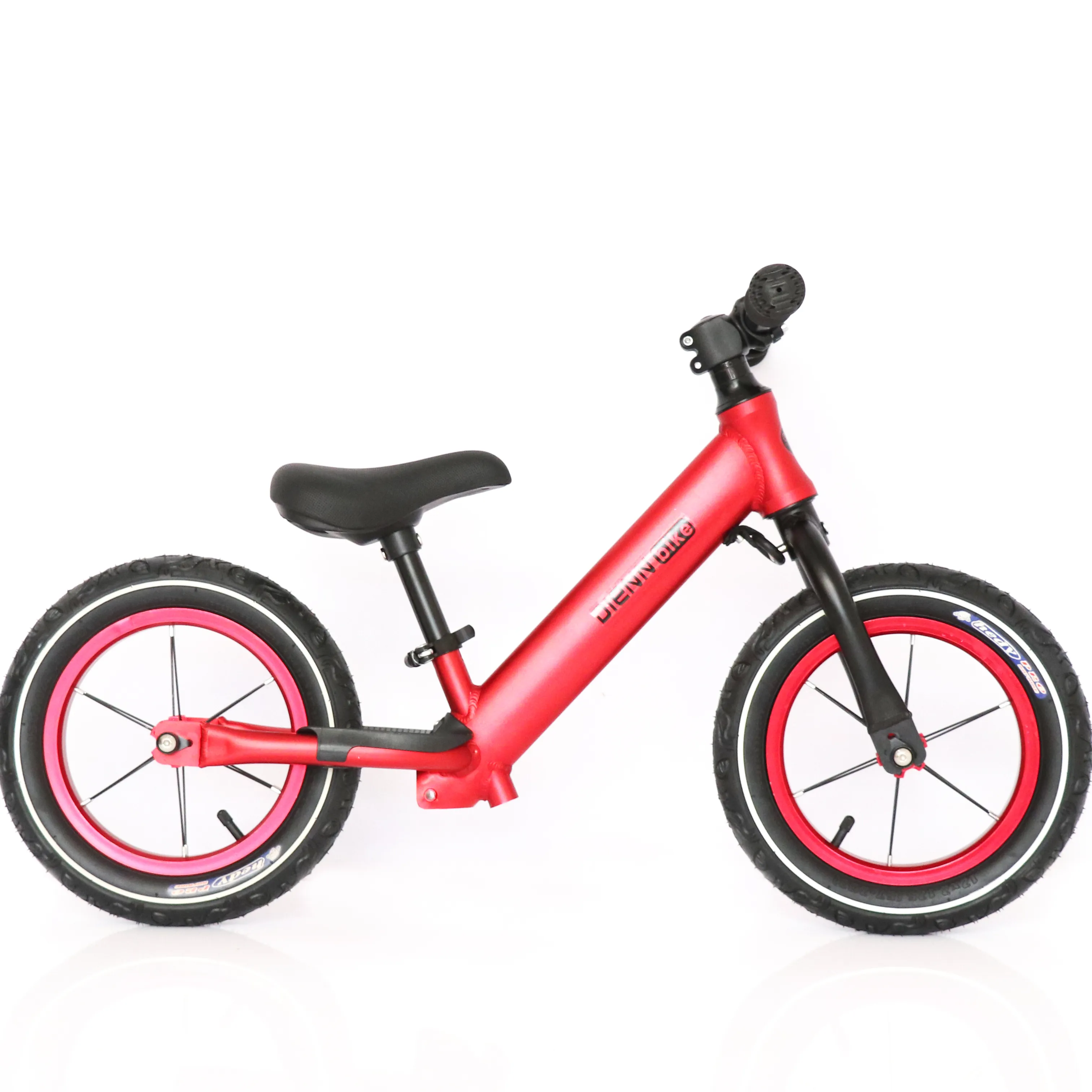 도매 뜨거운 균형 자전거 알루미늄 합금 어린이 두 바퀴 허베이 제조 아기 자전거