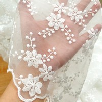 Vente chaude Lait Soie Soluble Dans L'eau Diamant Maille Broderie Tissu Femmes Robe De Mariée Anti Toux Vêtements Blanc Dentelle Tissu