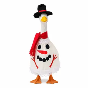 Adorable y Festivo Conjunto de Gorro y Bufanda Navideños Ajustables para Pavo de Jardín de 23 Pulgadas, Ideal para la Diversión Invernal - Product Image 6