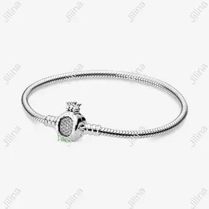 Popular fábrica al por mayor S925 plata esterlina adecuado Pandora pulsera estilo adornado con gemas azules regalo de acero clásico