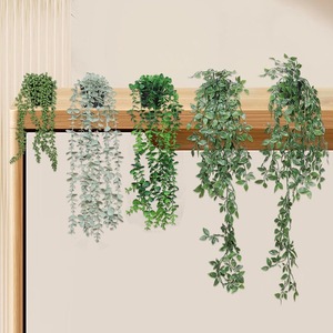 Planta Artificial Colgante, Bonsái de Plástico Falso para Decoración de Interiores, Paredes, Hogar y Exteriores - Product Image 3