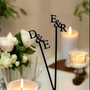 อุปกรณ์จัดงานเลี้ยงหมั้น ไม้คนเครื่องดื่มแบบกำหนดเอง พร้อมสลักชื่อและอักษรย่อ ไม้คนค็อกเทล - Product Image 2