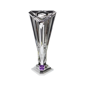 Trophée en cristal Mika, pyramide plaquée en résine PVC, taille personnalisée - Product Image 4