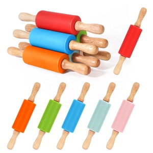 Tùy chỉnh kích thước lớn bằng gỗ xử lý cán chân không dính <span class=keywords><strong>Silicone</strong></span> Mini giáng sinh bột cán <span class=keywords><strong>pin</strong></span> nhỏ cho trẻ em - Product Image 1