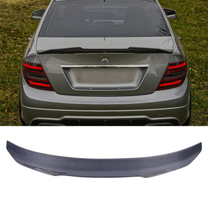 สปอยเลอร์หลังคาร์บอนไฟเบอร์ทรง PSM2 สำหรับรถยนต์ C-Class W204 4 ประตู ปี 2007-2014 - Product Image 1