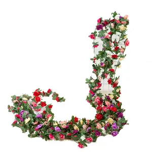 वेडिंग आर्क पृष्ठभूमि पुष्प व्यवस्था के लिए इंद्रधनुष रंग के फूलों का केंद्रबिंदु स्वैग का सेट