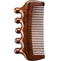 Peigne à dents fines en bois de santal naturel fait à la main antistatique multifonctionnel masseur de cuir chevelu en bois tête d'outil de Massage du cuir chevelu de cheveux
