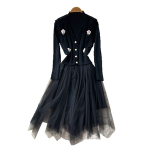 Gilet cardigan sans manches à fleurs 3D pour femme, superposé et avec robe longue à manches en maille tricotée et patchwork - Product Image 5