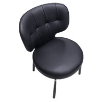 Chaise de salle à manger capitonnée moderne avec revêtement en cuir souple et pieds en métal noir, design ergonomique pour la maison, les restaurants et les hôtels