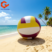 Ballon géant gonflable de volley-ball de plage pour jeu de défi et fête sur la plage