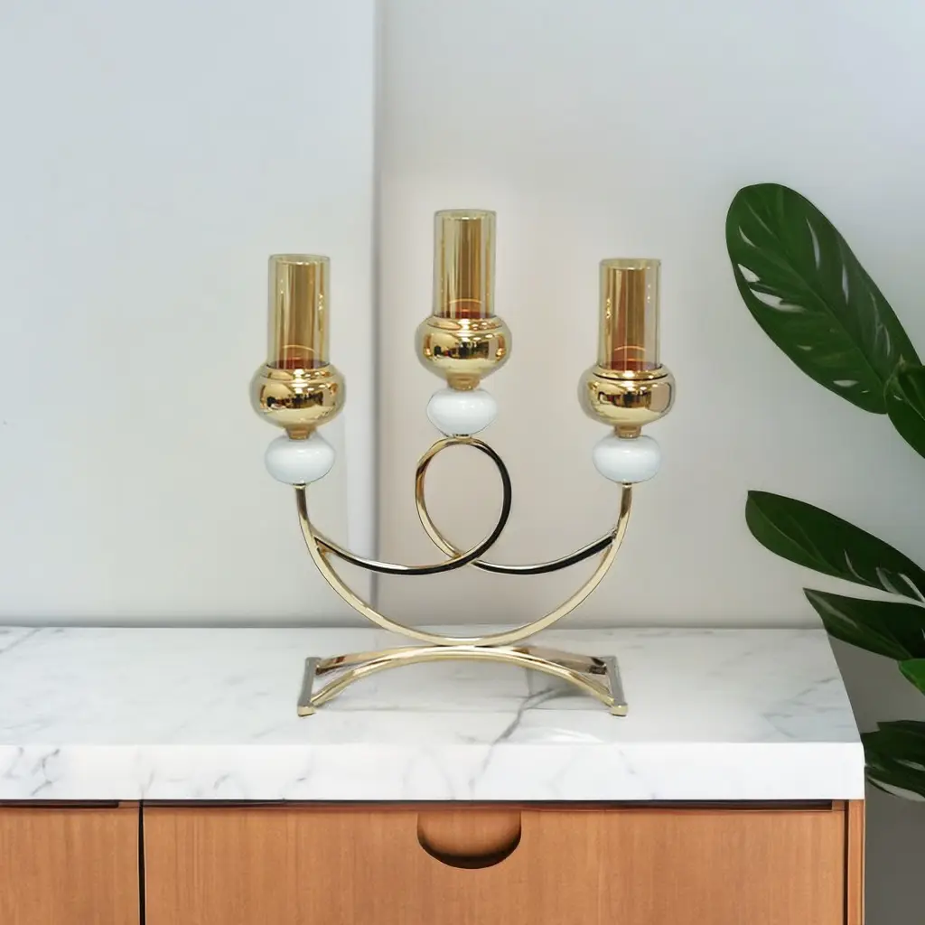 Heim Wohnzimmer Schreibtisch-Dekoration Metall Glas Kerzenhalter weißer dreikopfiger Metall-Kerzenhalter