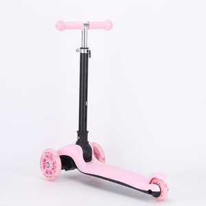 Trottinette enfant rose 3 roues, hauteur réglable, pliable, pour les enfants de 3 à 6 ans - Product Image 1