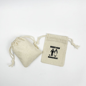 Sac à cordon en toile de coton et velours personnalisé, écologique et réutilisable, pour le rangement de vêtements et la protection des chaussures, avec impression de logo personnalisée - Product Image 2
