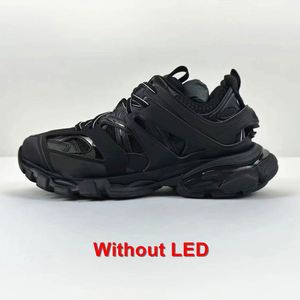 Baskets de luxe pour femmes, plateforme Triple 3.0, style rétro, baskets de sport pour hommes, chaussures de course décontractées pour couples, noires - Product Image 1