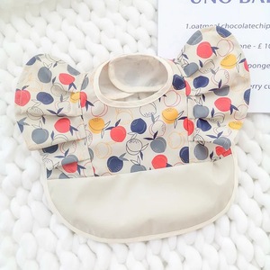 Bavoir pour bébé réglable et imperméable à la mode vente en gros avec <span class=keywords><strong>attrape</strong></span>-nourriture bavoirs pour bébé - Product Image 4