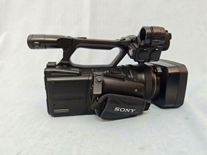 Caméscope portable professionnel Sony HXR-NX5R <span class=keywords><strong>NXCAM</strong></span> d'occasion - Product Image 3