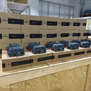 Posizionatore Digitale per Valvole Fisher FIELDVUE DVC2000, Regolatore di Pressione con Filtro 67DFR-24, Filtro-Arredatore d'Aria con Manometro - Product Image 4