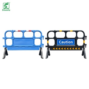 Barrières de circulation extérieures en PE et blocs routiers en PVC et HDPE, garde-corps autoroutiers pour le contrôle des foules - Product Image 5