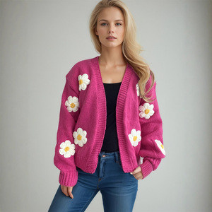 Vendita all'Ingrosso di Abbigliamento Femminile, <span class=keywords><strong>Cardigan</strong></span> <span class=keywords><strong>con</strong></span> Design Y2K all'Uncinetto, Stile di Marca per Loungewear, Set da Donna - Product Image 3