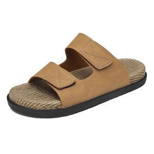 Simple Matching Men'S <b>Slippers</b> Popular Men'S <b>Slippers</b> Lightweight And Inexpensive Men'S Clogs <b>Slippers</b> Sandals - Product Image 2