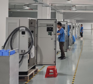 120kw 180kw <span class=keywords><strong>240kw</strong></span> 전기차 <span class=keywords><strong>DC</strong></span> 급속 충전기 OCPP1.6 2.0 광고 화면 포함 - Product Image 3