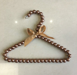 Perla Perle di Metallo Elegante Vestiti Del Cane Appendiabiti <span class=keywords><strong>Per</strong></span> I <span class=keywords><strong>Bambini</strong></span> I <span class=keywords><strong>Bambini</strong></span> Cane di Animale Domestico - Product Image 3