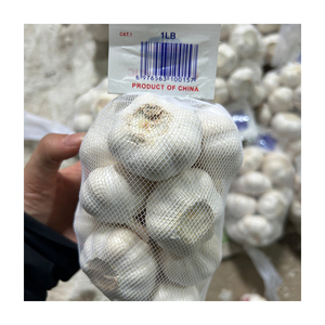 Nouvelle récolte <span class=keywords><strong>ail</strong></span> blanc/rouge 4.5 5.0cm tailles 20kg sac Carton Pack exportation <span class=keywords><strong>prix</strong></span> compétitif - Product Image 2