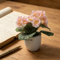 Tanaman Pot Bunga Begonia Pink Mini Buatan dengan Tanah Hitam, Bunga Geranium Realistis untuk Musim Semi dalam Pot Putih untuk Meja atau Rak