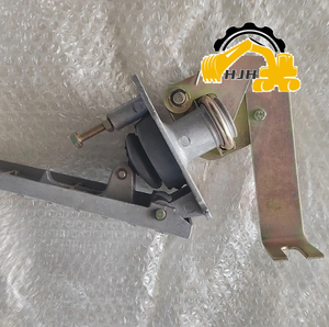 Pièces d'origine pour engins de construction WA120L WA150 WA180PT WA200 WA250 Ensemble de pédale pour chargeuse sur pneus 417-43-11210 - Product Image 5