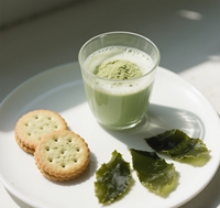 Poudre et comprimés de spiruline en gros d'usine de haute qualité Nourrir et qualité alimentaire riche en protéines et phycocyanine (E3-E25)