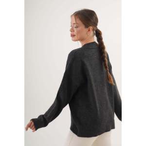 Pull à col rond brodé Teddy Bear pour femme, anthracite, tricot 14 Gg, anti-boulochage, style décontracté - Product Image 6