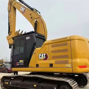 Excavatrice d'occasion Cat 323GC, 23 tonnes, en excellent état, peu utilisée, presque comme neuve, performances exceptionnelles, à vendre - Product Image 1