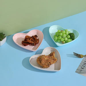 Тарелка ZB0706 в форме сердца, для торта, десертов, фруктов, пластиковая, для сухофруктов, для двоих - Product Image 4