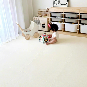 Tapis d'éveil musical EiffelHome XPE en mousse épaisse pour bébés de 0 à 24 mois, design moderne et simple, pour usage domestique, tapis pliable à assembler - Product Image 3