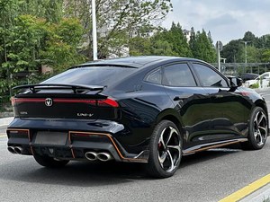 Sedán Chino Económico Changan UNI-V Modelo <span class=keywords><strong>2022</strong></span> 2023 2024 Edición Deportiva Autos Usados Asientos de Cuero Ajustables Eléctricamente - Product Image 5