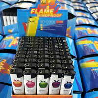 Moins cher Dongyi F028 Stocks Cigarette Fumer Apple Wrapper Slim Coupe-Vent Rechargeable Briquets En Plastique