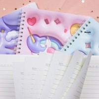 Carnet à spirale 3D en tissu Licorne Arc-en-ciel Rêveur, motifs Ciel Bleu Nuages Blancs Cœurs, à feuilles mobiles extensibles, cadeau transfrontalier