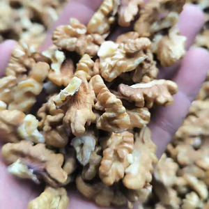 Nueces Crudas Peladas de Primera Calidad, Granos Blancos Frescos, Cáscara Delgada, Sabor Nutritivo y Delicioso, Estilo Seco - Product Image 3