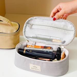 Sac de maquillage de qualité supérieure Cotton Way, gris kaki, rectangulaire, grande capacité, sac de rangement pour articles de toilette de voyage - Product Image 2