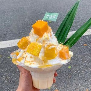 Disposable 4oz 8oz Flower Shaped clear Transparent <b>Plastic</b> Shaved Ice Drip <b>Cups</b> Snow Ice Cream Cone <b>Cups</b> - Product Image 1