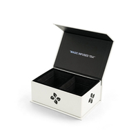 Boîte cadeau pour thé rigide magnétique avec logo personnalisé, boîte de luxe en forme de livre blanc rigide avec insert en mousse pour l'emballage du thé