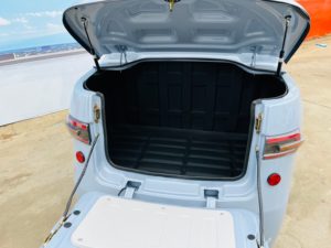 Mini tricycle N3 avec 3 sièges fermés, batterie 1500W 72V pour la mobilité urbaine - Product Image 2