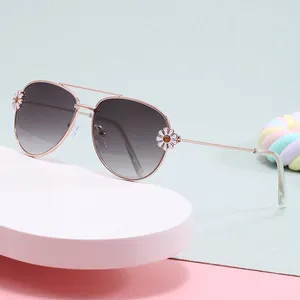 패션 키즈 메탈 프레임 선글라스 소녀 소년 꽃 어린이 그늘 아기 안경 UV400 여름 비치 선글라스