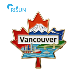 Cadeau souvenir personnalisé Canada Drapeau canadien Vancouver Aimant de réfrigérateur Épingle de revers Badge Broche Épingle <span class=keywords><strong>en</strong></span> émail personnalisée Vancouver - Product Image 5