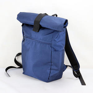 Sac à dos imperméable en RPET à enroulement avec compartiment pour ordinateur portable pour femmes, sac à dos de jour imperméable en polyester pour appareil photo - Product Image 1