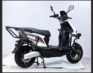 มอเตอร์ไซค์ครุยเซอร์มอเตอร์ไร้แปรงถ่าน 1500W แบตเตอรี่ตะกั่วกรด 60V กล่องท้ายบรรทุกได้ 150 กก. ความเร็ว 61-80 กม./ชม. รุ่น - Product Image 4