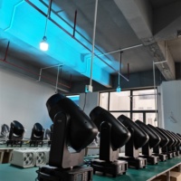 Foco móvil profesional de 1200W con LED, motor CMY CTO, luz de escenario con enfoque, DMX Beam Spot Wash Zoom, aleación de aluminio