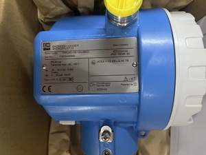 เซ็นเซอร์วัดระดับเรดาร์ Endress Hauser E H Micropilot M FMR240 แบบ 2 สาย 4-20mA Hart - Product Image 4